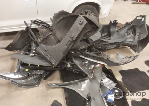 2022 Ford Escape Se z USA, uszkodzony, nr VIN 1FMCU9G62NUA64794